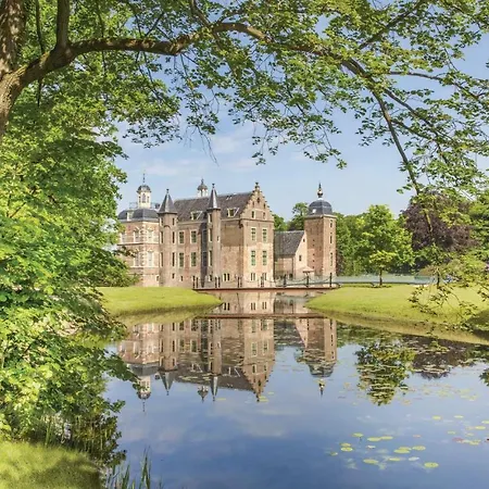 Two-bedroom Holiday In *
